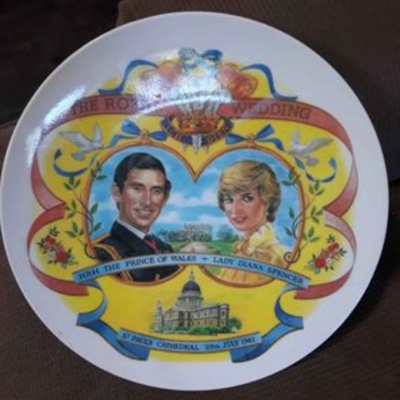 Royal wedding 1981 wedding plate - Picture 1 of 2